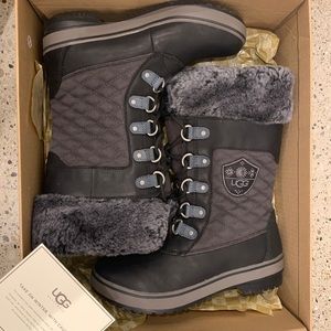 NWT! UGG Australia Brynn Boots! #1001371